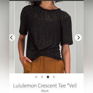Lululemon Cresent T-shirt